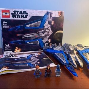 LEGO Star Wars Mandalorian Starfighter - Blue and Gray